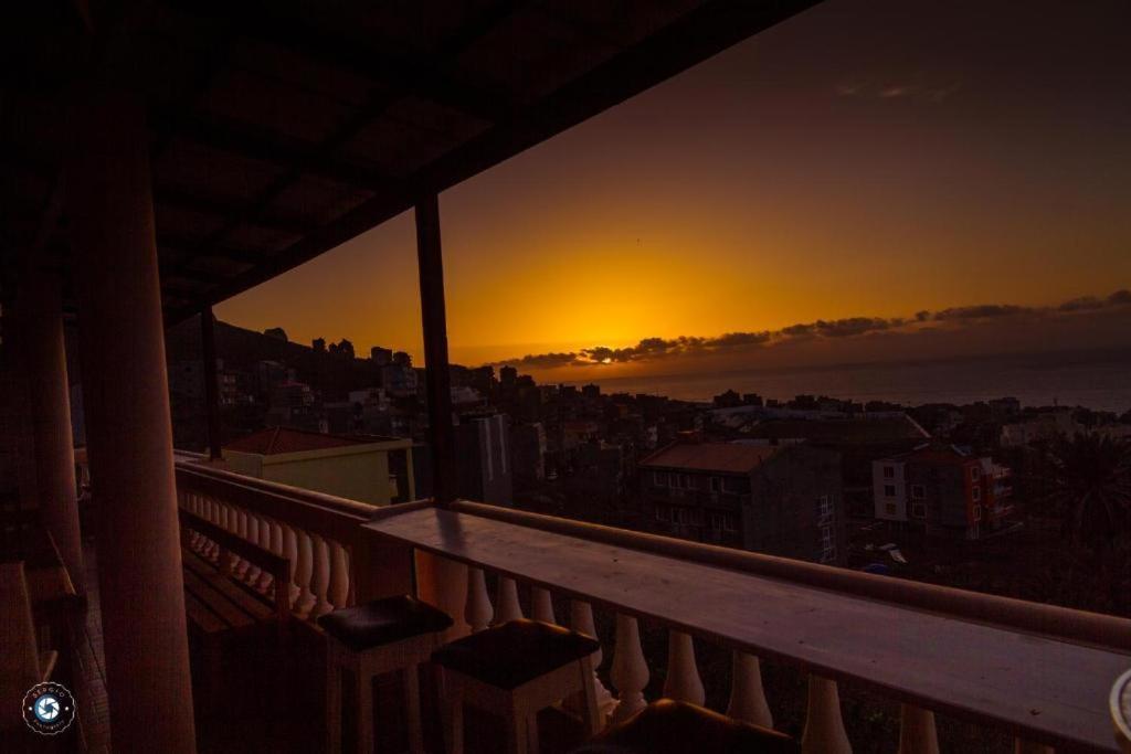 Bed and Breakfast Kolina D'Sol Ponta Do Sol Exterior foto