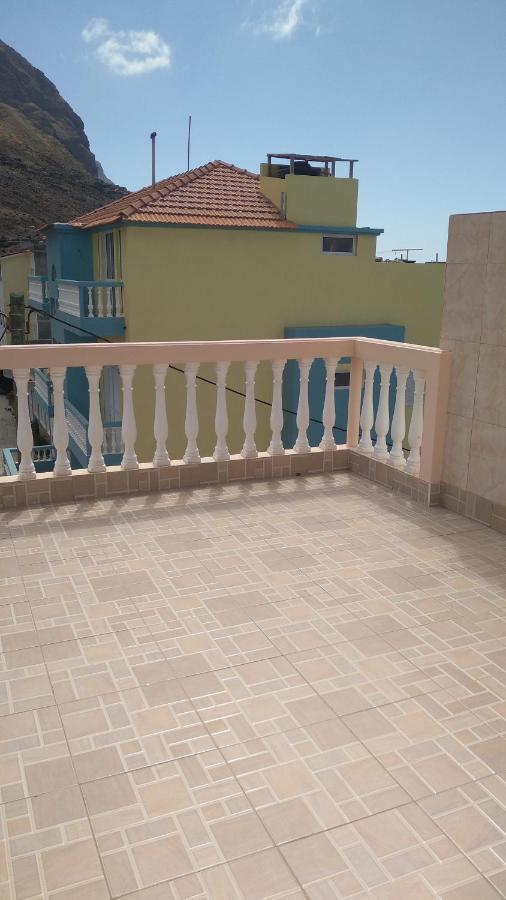 Bed and Breakfast Kolina D'Sol Ponta Do Sol Exterior foto