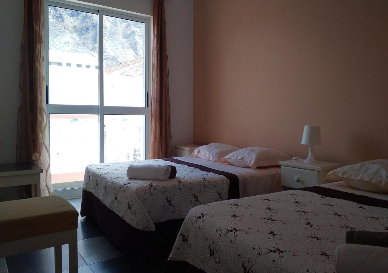 Bed and Breakfast Kolina D'Sol Ponta Do Sol Exterior foto